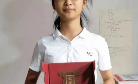 湖南15岁女孩成为北大最小本科生