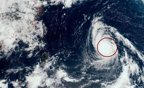 21号超强台风惹不起！“风王”飞燕达18级，或将横扫日本大半区