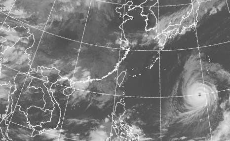 21号超强台风惹不起！“风王”飞燕达18级，或将横扫日本大半区