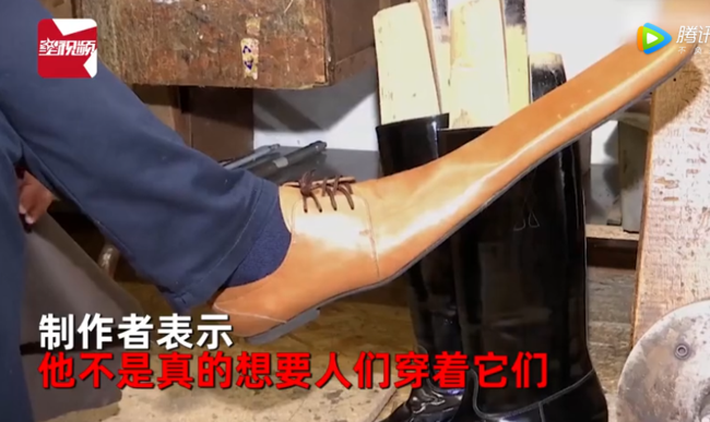 厂商造75码大鞋提醒保持距离，网友：上个楼还得倒着走