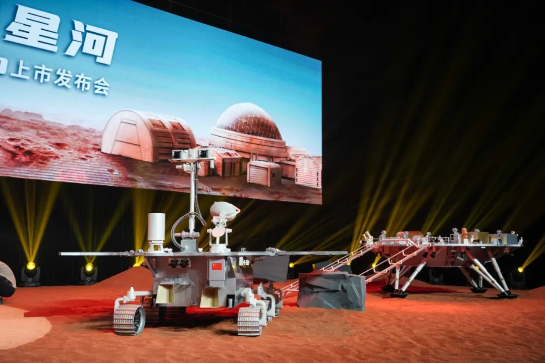 中国首辆火星车正式亮相，火星车长什么样子作用功能介绍