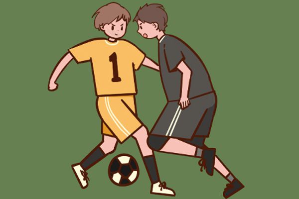 国足续约李铁至2026年，足球射门的小技巧